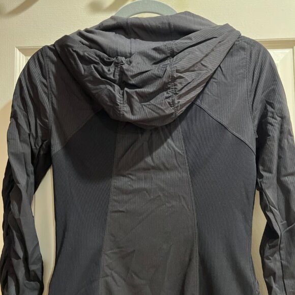 Lululemon women’s dance studio zip up athletic jacket - Picture 7 of 12